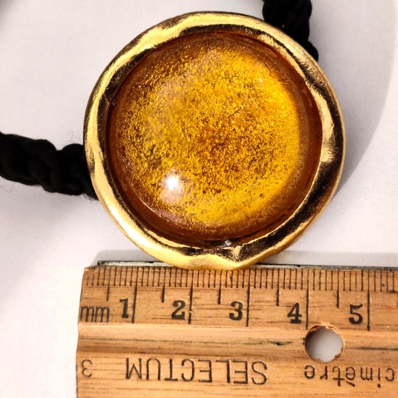 Rare Biche de Bere Poured Glass Hair Accessory - Picture 6 of 15